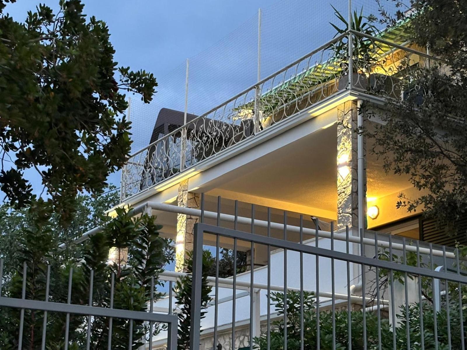 Apartament Abi Seget Vranjica Bagian luar foto